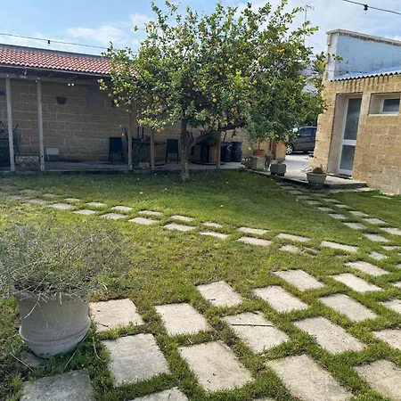 Bed & Breakfast Dear Mary, Romantico Vicino Lecce Nel Cuore Del Salento *