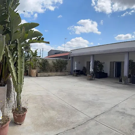 Bed & Breakfast Dear Mary, Romantico Vicino Lecce Nel Cuore Del Salento